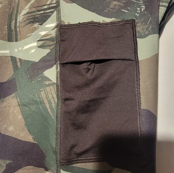 Nike Pro Dri Fit Compression Tights Mens Size XXL-Tall Camo Green DQ8363 386 - Picture 2 of 7